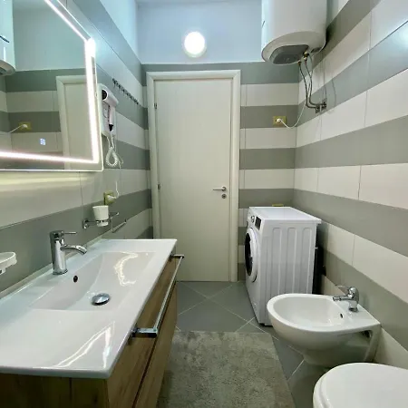 3 Lara Sea View Apartment Vlore